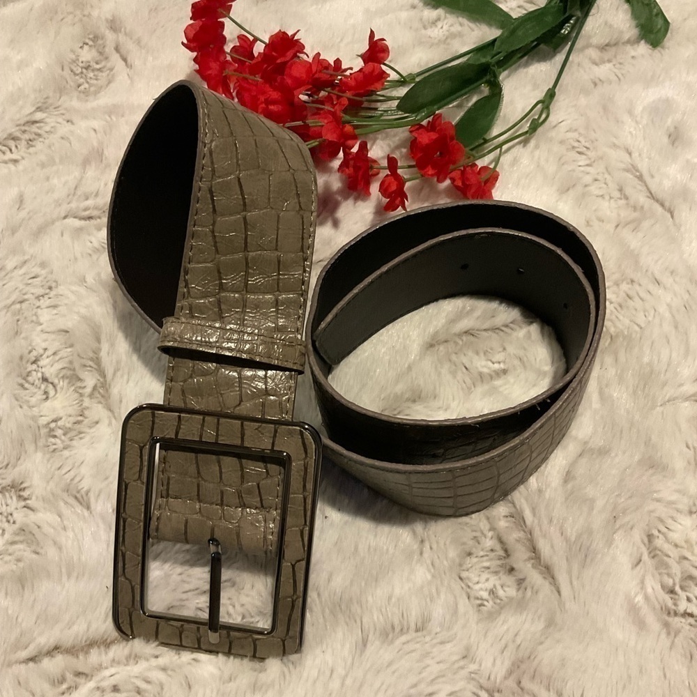 THE Limited Synthetic Leather Croc Embossed Belt